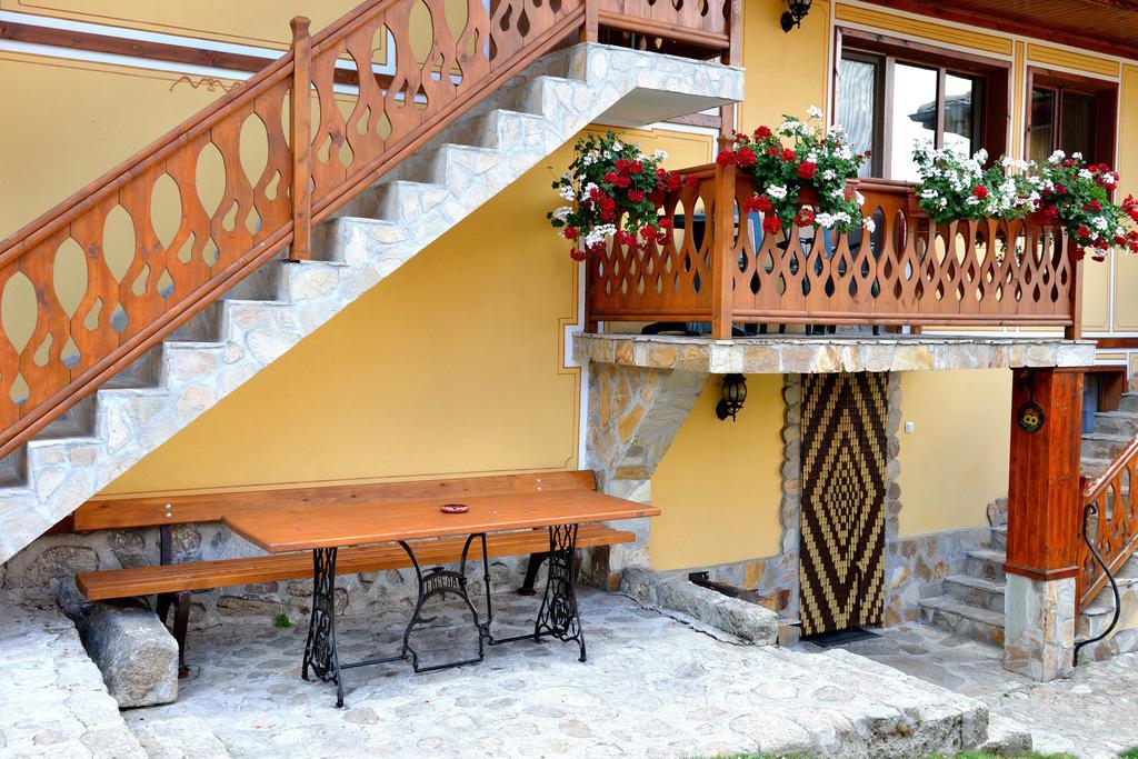 Guest House Mavrudieva Koprivştitsa Dış mekan fotoğraf