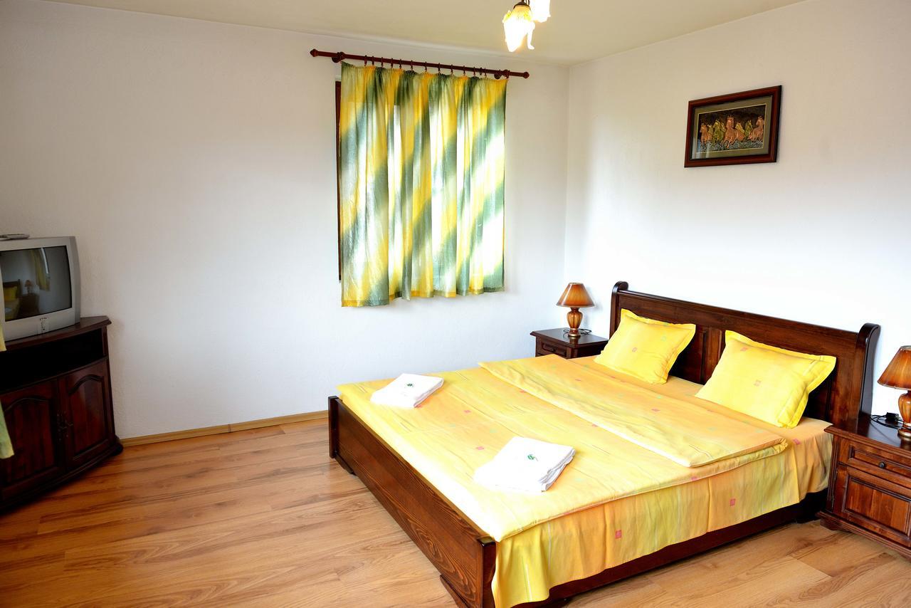 Guest House Mavrudieva Koprivştitsa Dış mekan fotoğraf